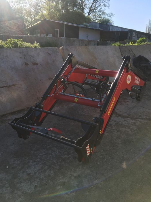 Навантажувач фронатальний TYTAN TUR-5.1 погрузчик кун