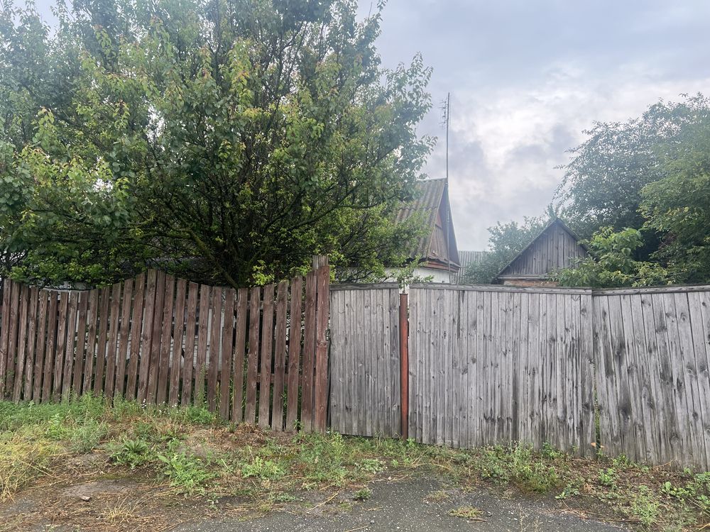 Продаж будинку в селі Лука