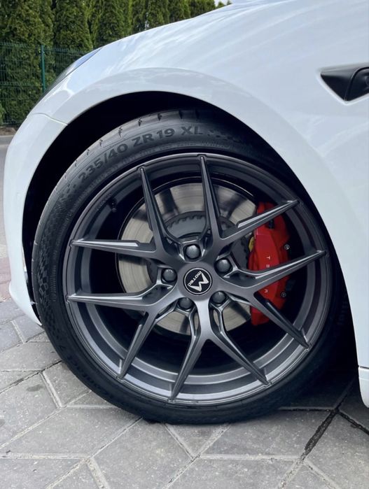 MOTEC MCR4 19" 5X114,3 Toyota ,Mazda ,Kia,Hyundai ,Nissan, Ford, Tesla