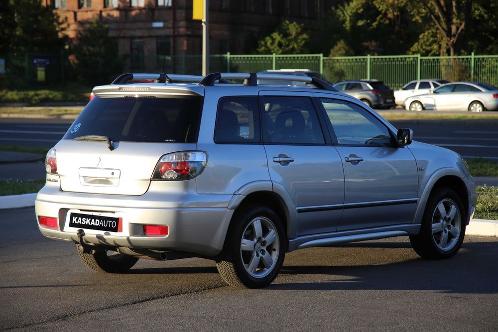 Mitsubishi Outlander 2006