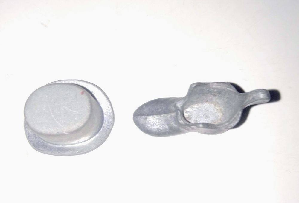 Peças 2 de Jogo Monopólio de 1935.