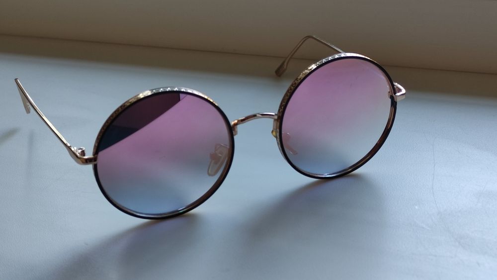 Солнцезащитные очки