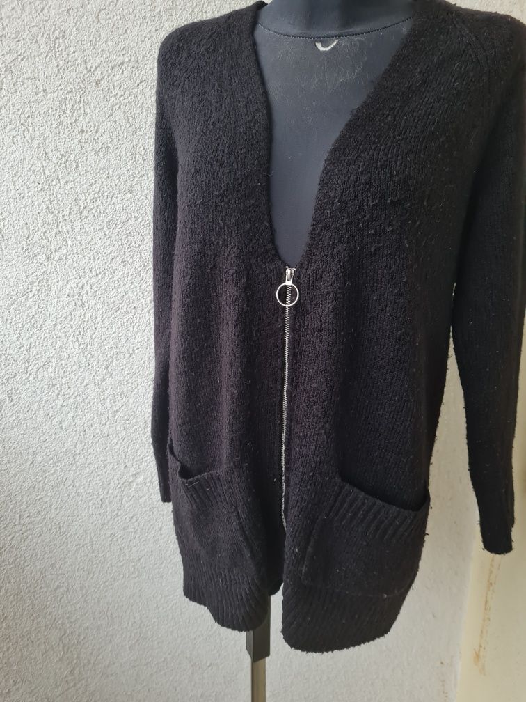 Czarny sweter na zamek r XL