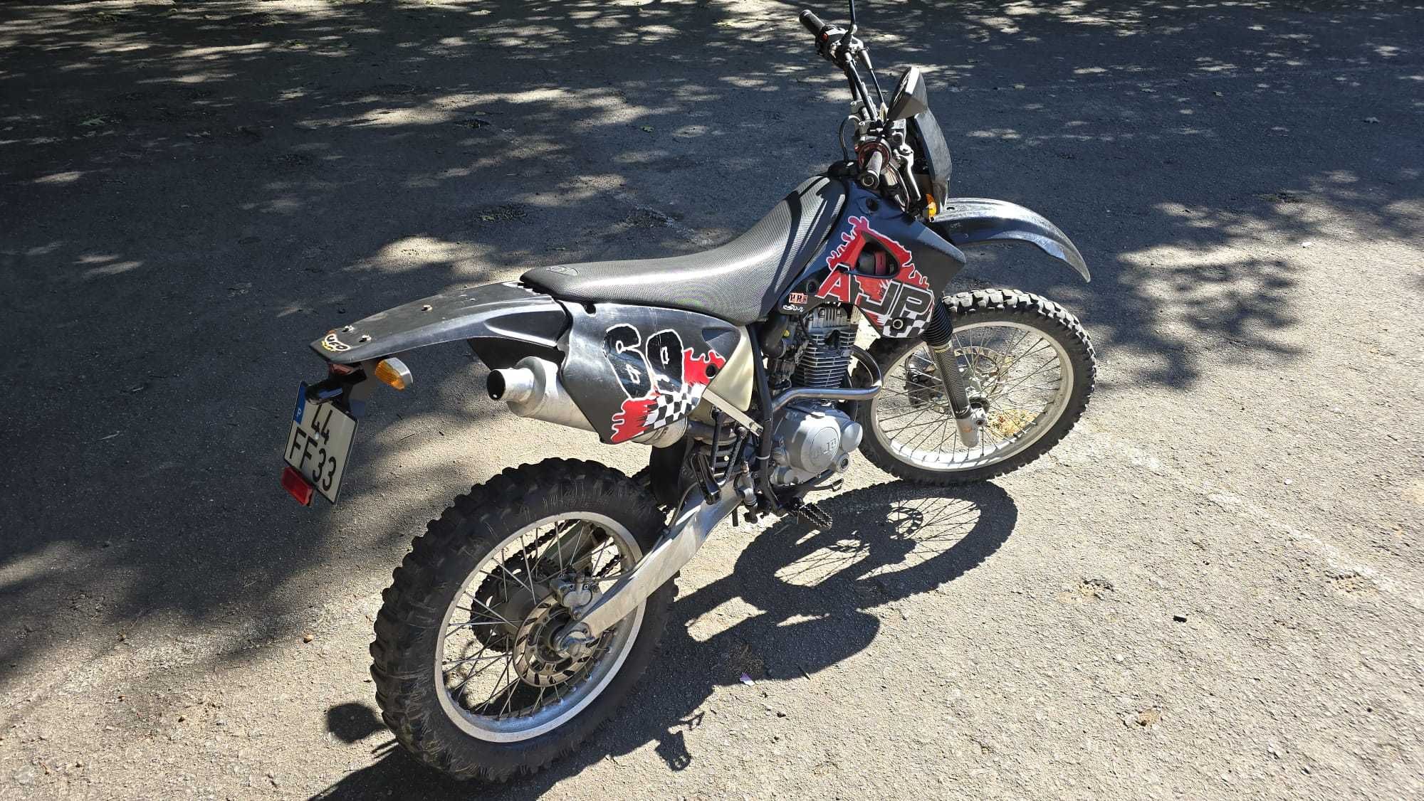AJP 125 Enduro (2008)