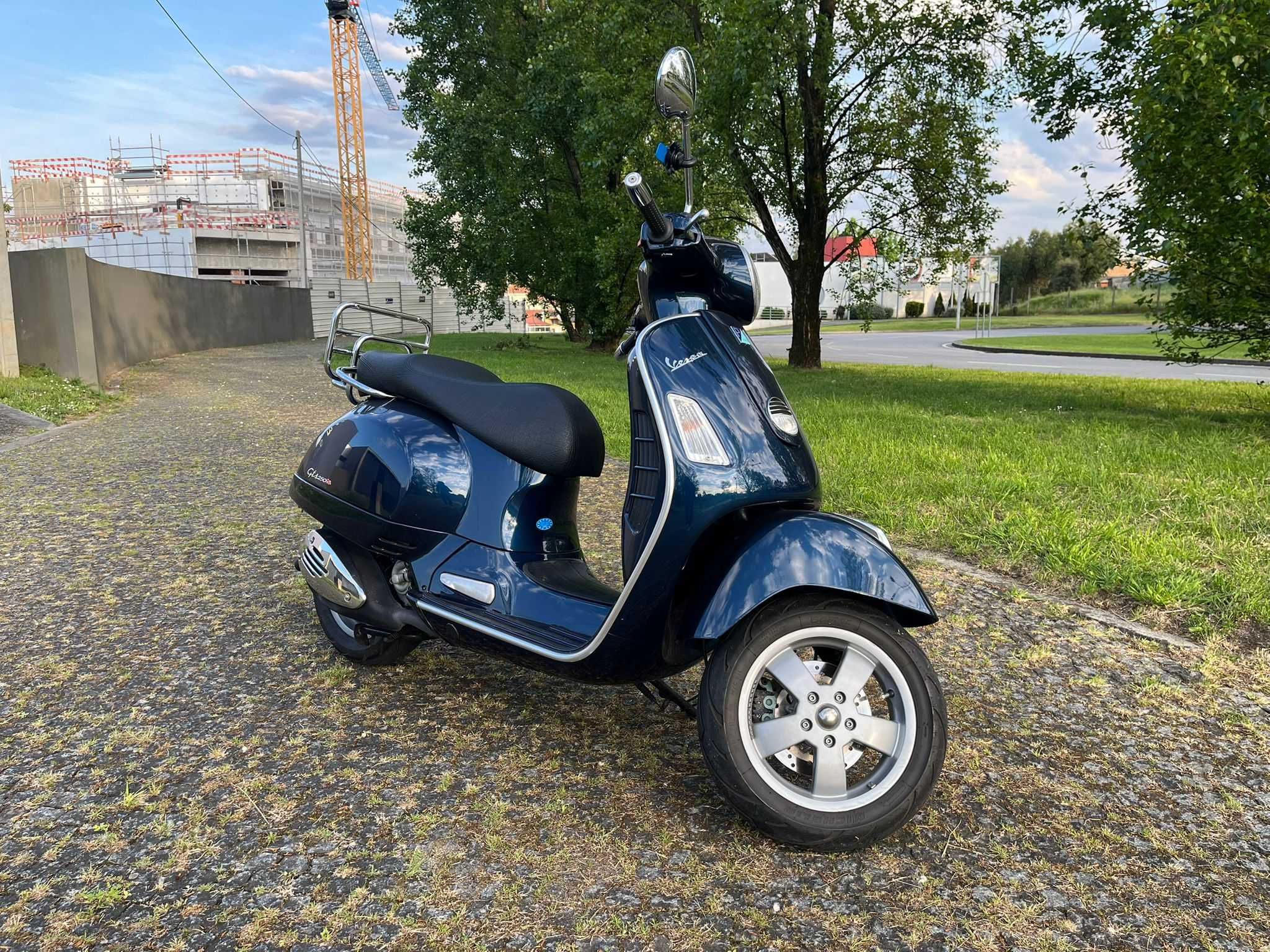 Vespa GTS 250ie - 9700 km