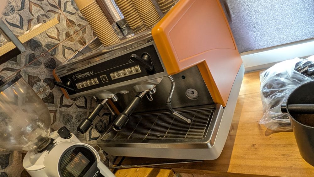 Кавова машина Simonelli Appia Compact II