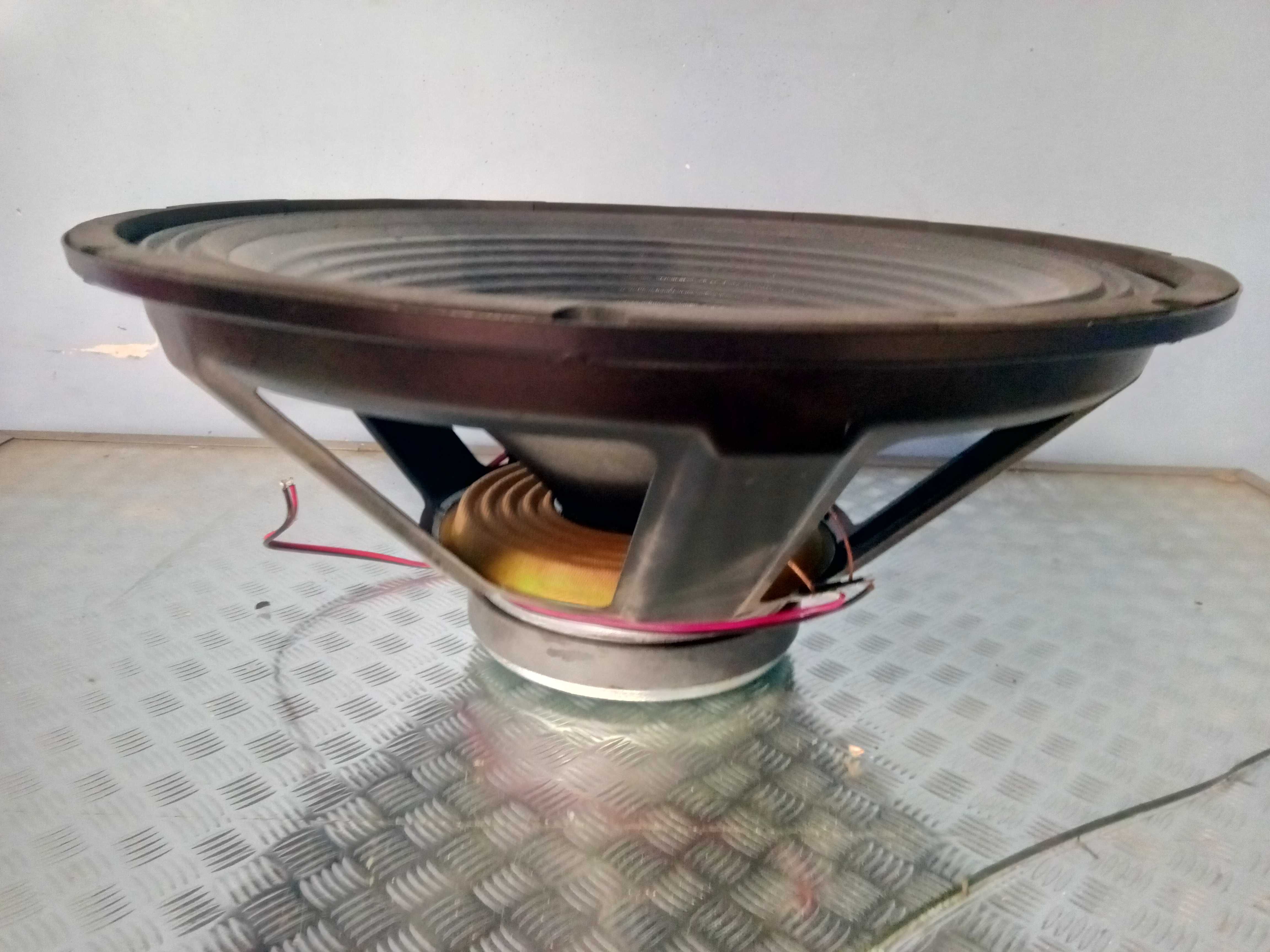 Głośnik 18" subwoofer