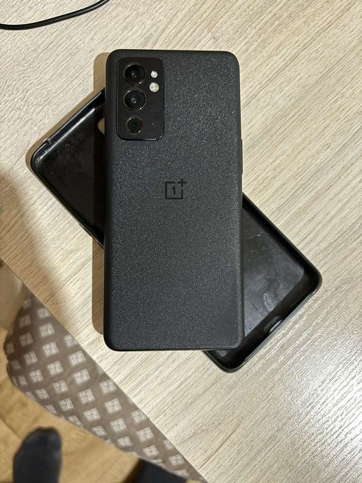 Смартфон Oneplus 9RT 12/256
