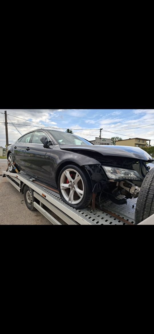 Blotnik prawy przod audi a7 c7 2011r