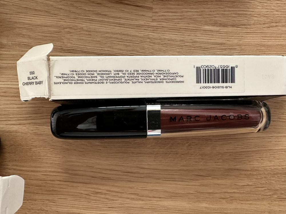 Błyszczyki Marc Jacobs różne kolory
