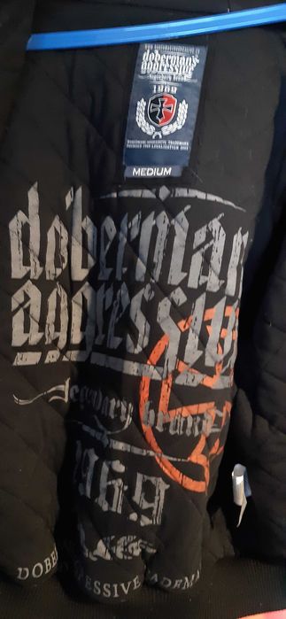 Kurtka Dobermans Aggressive zimowa z kapturem jak nowa