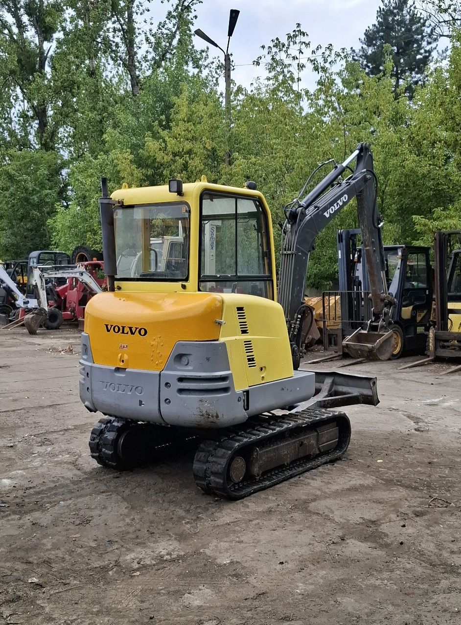 Minikoparka volvo ec25 2,6t 04r szybkozlacze  transport