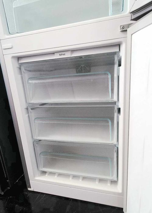 Холодильник бу ліпхер 186см а+++ 304 літри