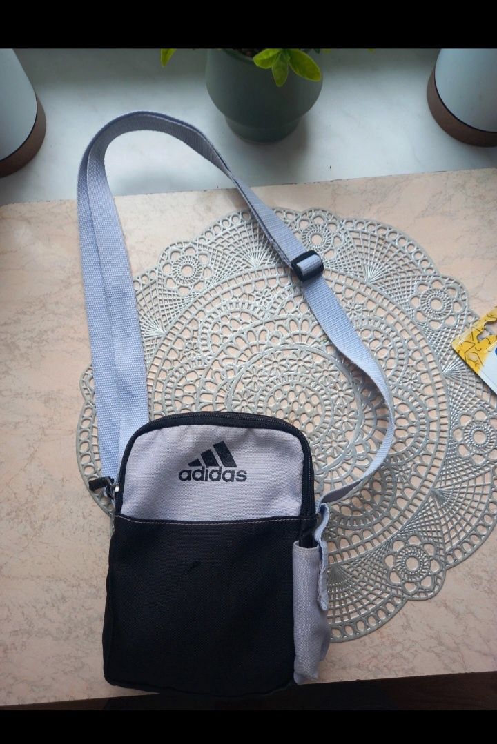 Torebka adidas listonoszka unisex