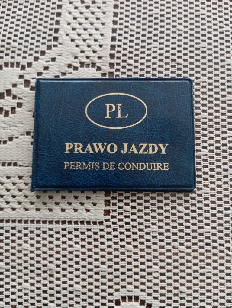 Etui na prawo jazdy