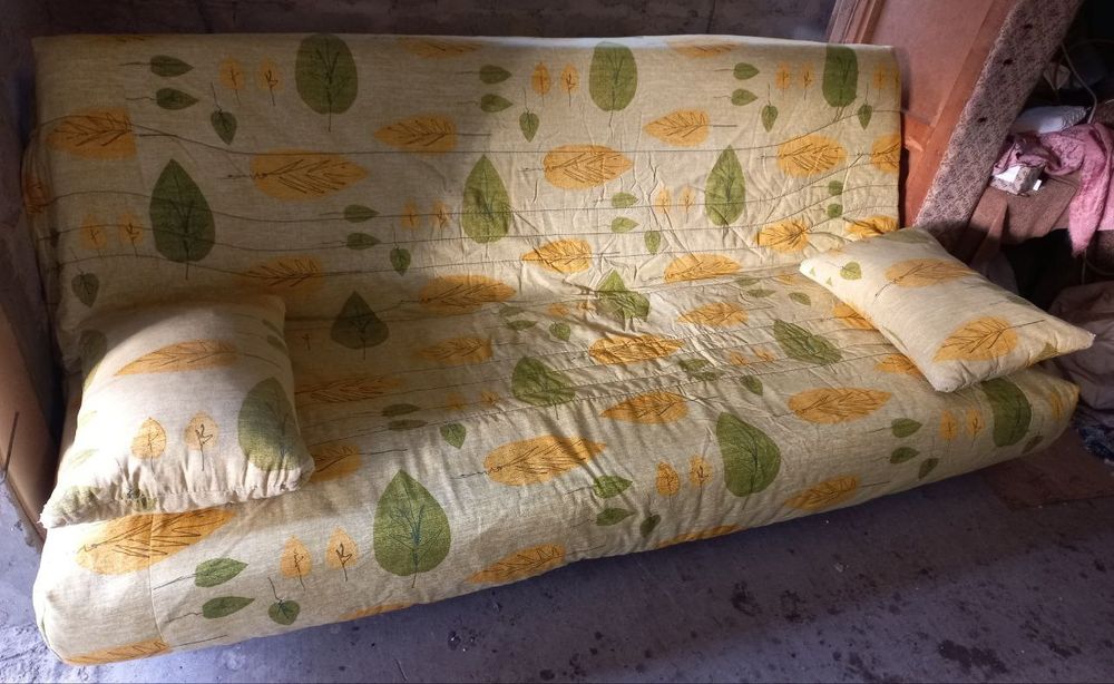 Диван з доставкою