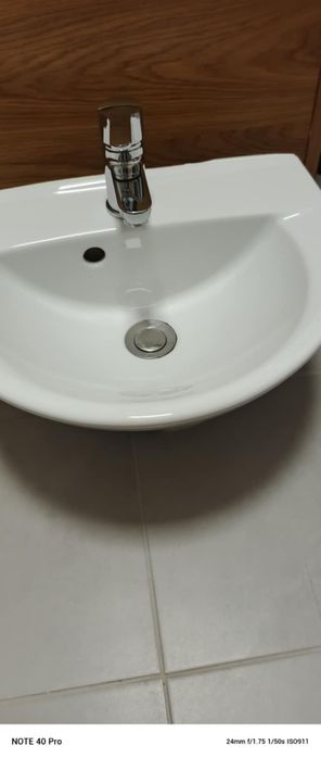 Cersanit umywalka łazienkowa z baterią