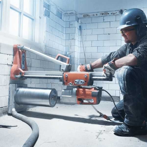 Aluguer caroteadora profissional - diam até 250 mm, por dia desde