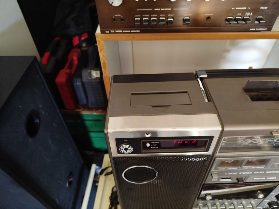 Radiomagnetofon Universum Senator 8800