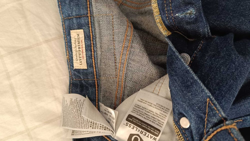 3 pares de calças Levi’s 501 masculinas – pouco usadas