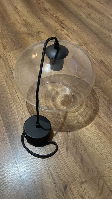 Żyrandol klosz szklany