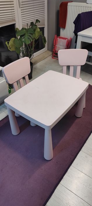 Stolik IKEA + 2 krzesełka