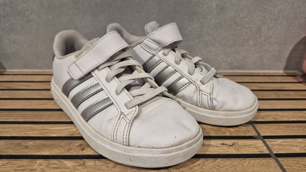 Adidas Grand Court 2.0 sneakersy białe dziecięce r. 29