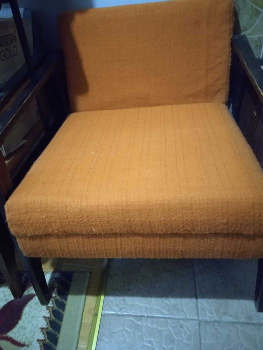 Продам Килими у гарному стані