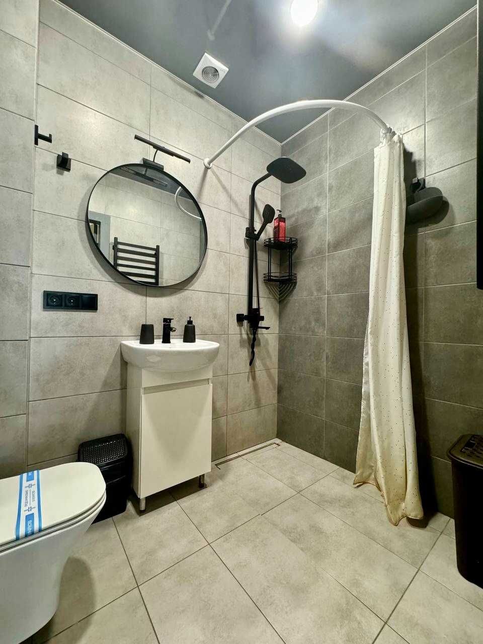 ApartPoltava Світлі апартаменти з високою стелею ЦЕНТР, ЧЕК ПРРО