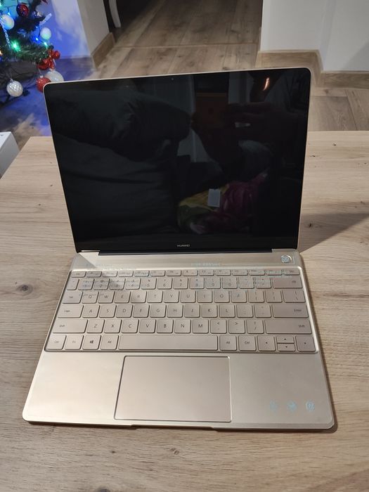 Huawei MateBook X 13" i7-7500U/8GB/512 Złoty SSD/Win11