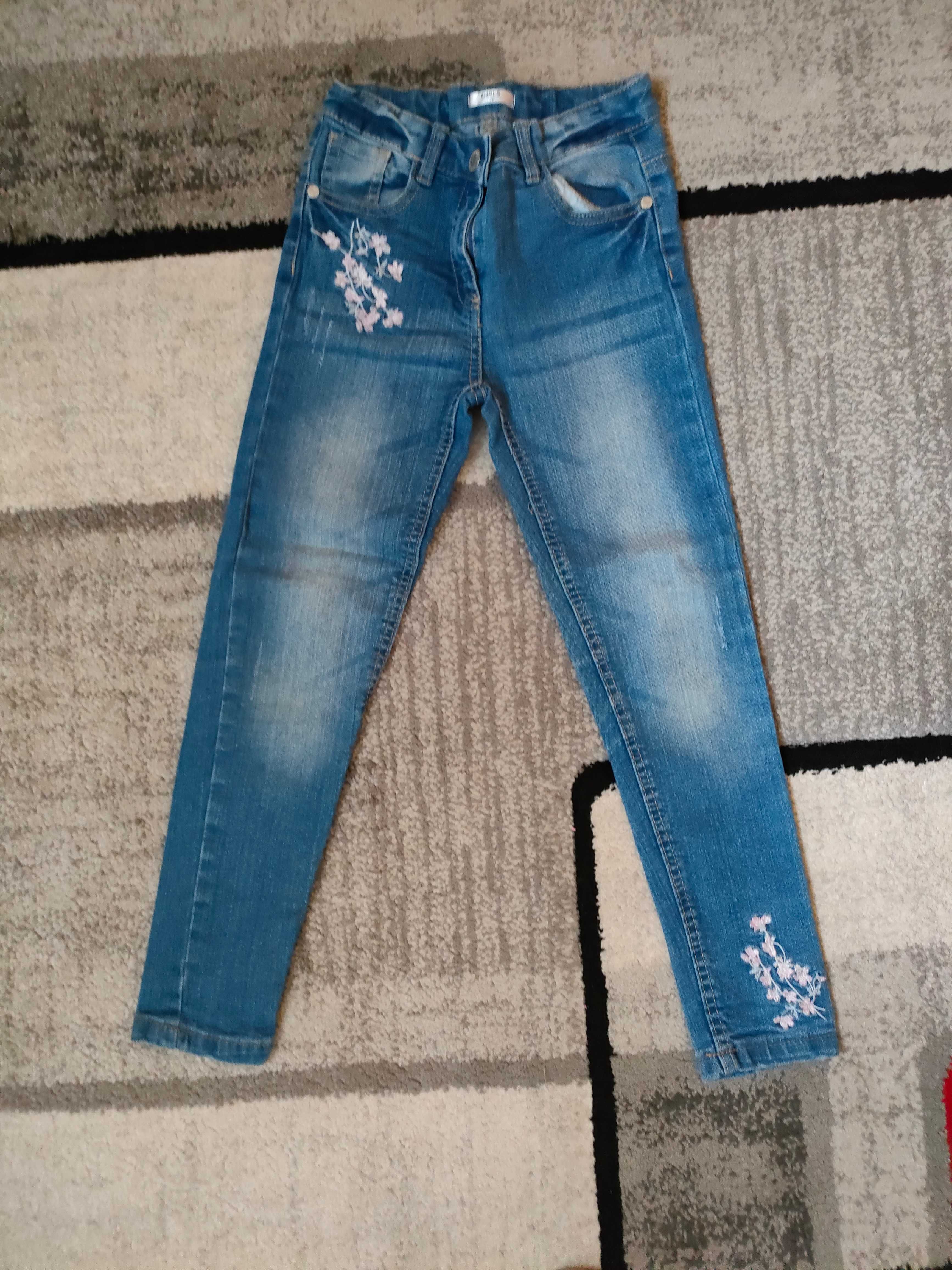 Spodnie jeansowe dziewczęce roz.128 i 134
