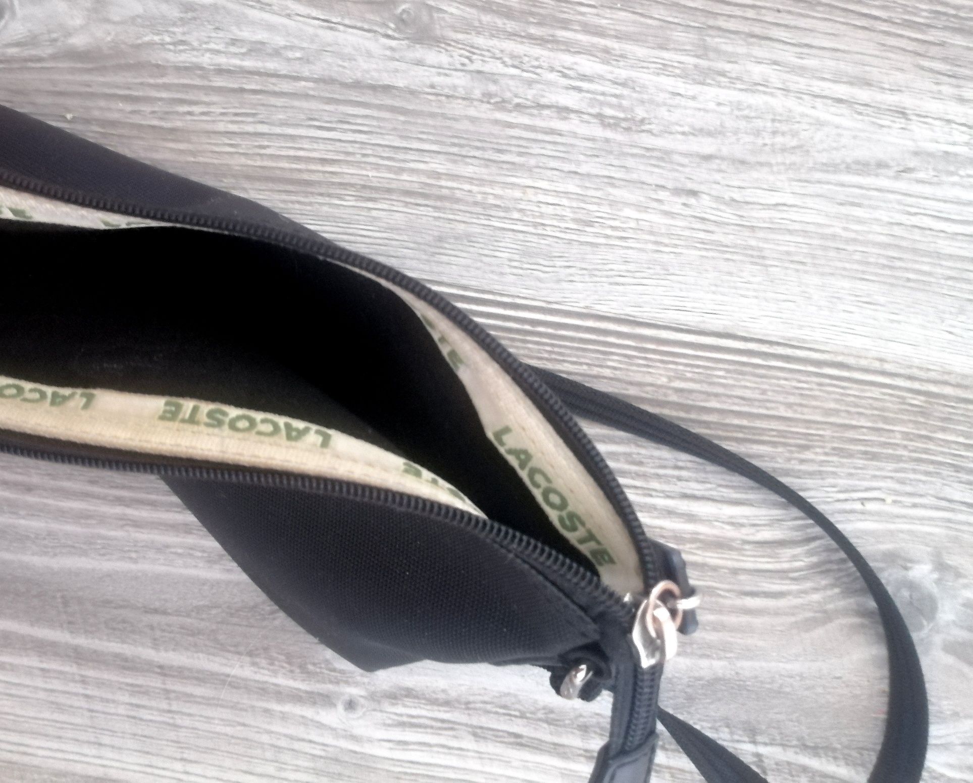 Lacoste czarna listonoszka
