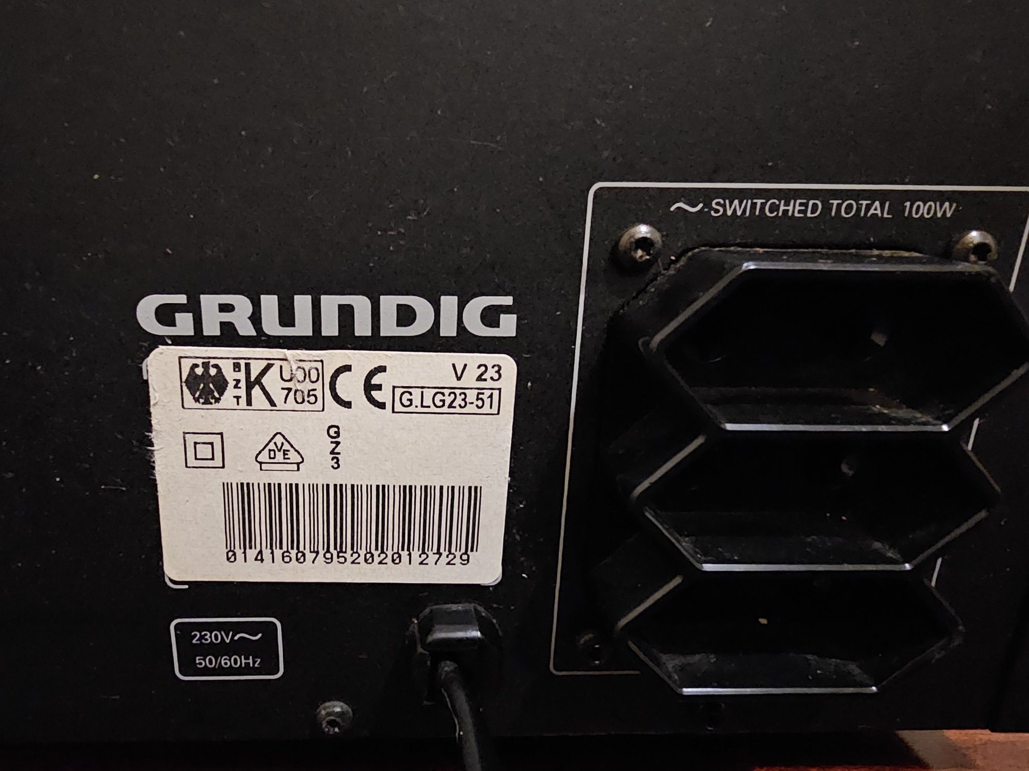 Grundig Hi fi stereo Amplifier v 23