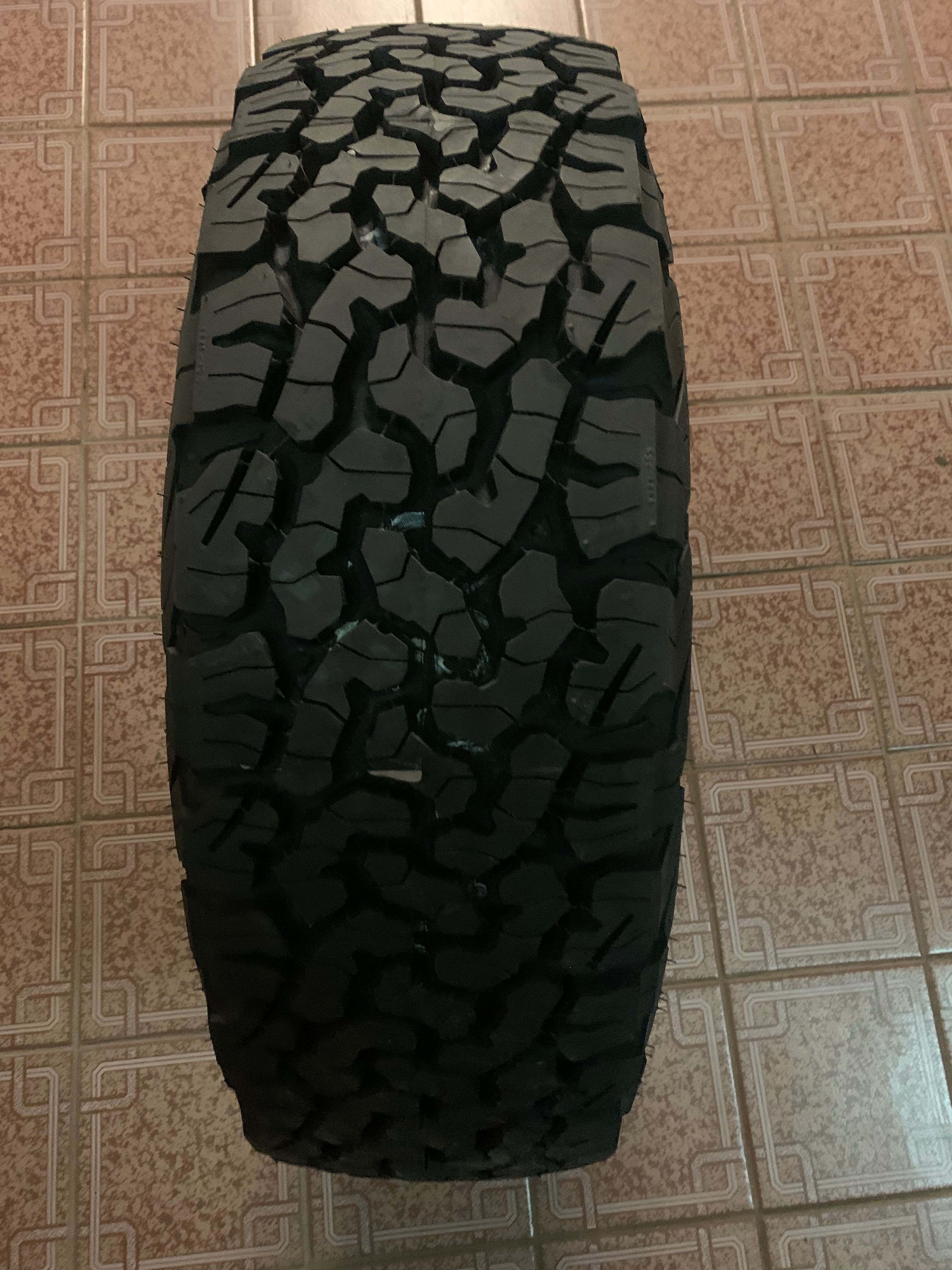 BFGoodrich All-Terrain T/A Baja Champion КО2 215/75 R15 2022 рік