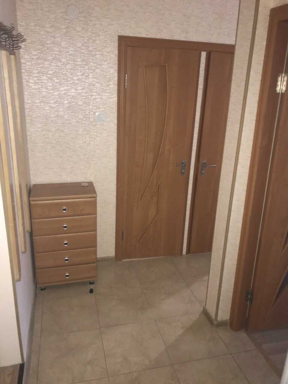 Сдам 1-комн. квартиру на Оболони, ул. Приозёрная,4-А.