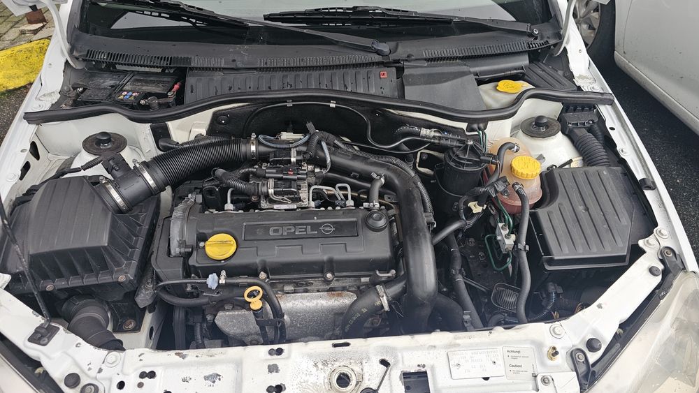Opel Corsa C motor Isuzu