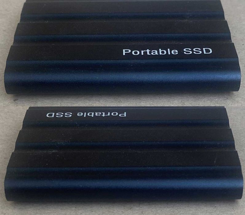 Зовнішній жорсткий диск Міні накопичувач Portable 2 Tb (2000 Gb)
