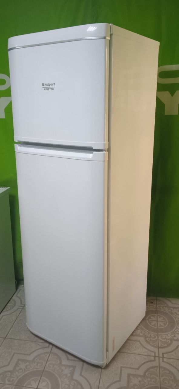 Холодильник б/в Ariston Hotpoint No Frost висота 175см mod.RMT175