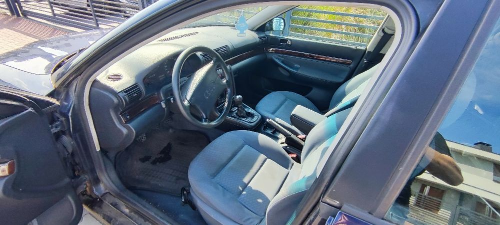 Audi A4 B5 1.8 125KM LPG Nowy akumulator, 2 komplety kol
