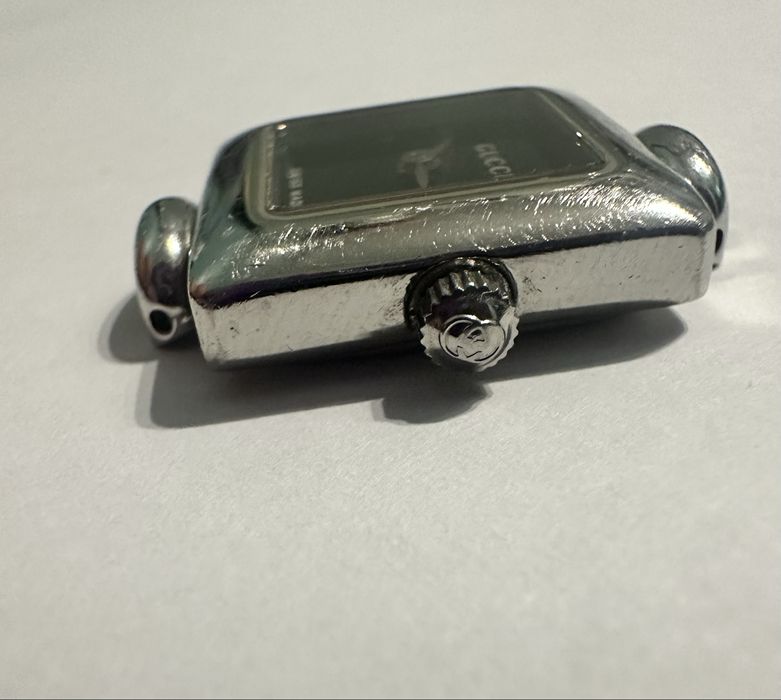 Оригинальные часы Gucci 1900L