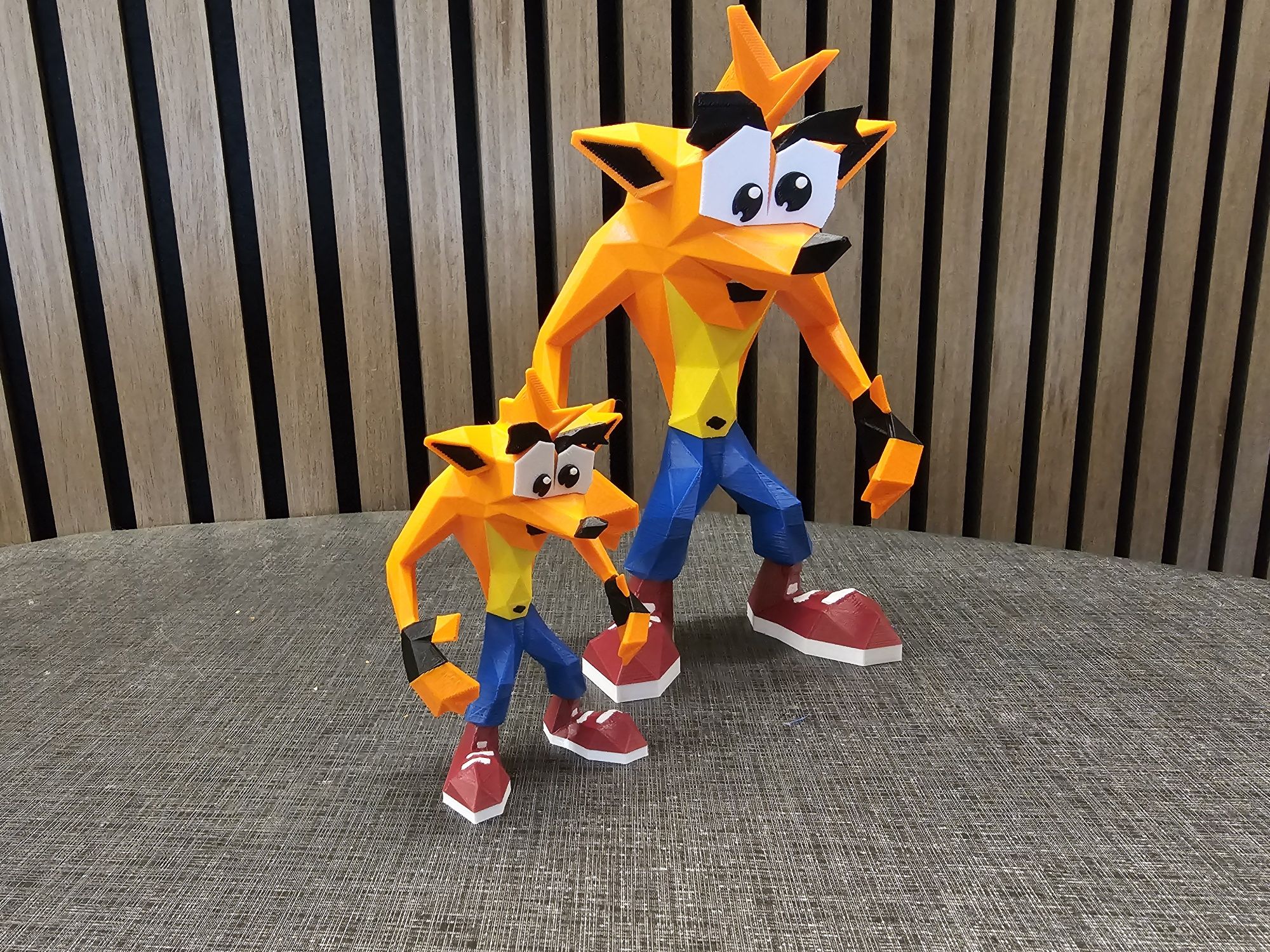Figura Crash Bandicoot 20cm Petg