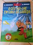 Livro do Astérix " O céu cai-lhe em cima da cabeça "