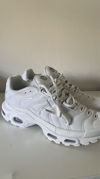 Air max TN white