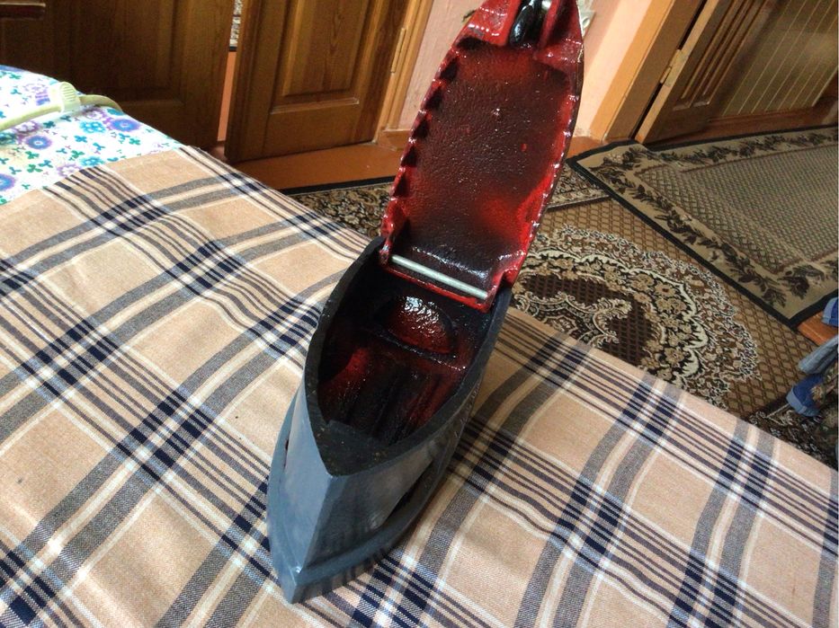 Угольный утюг, после рестоврации