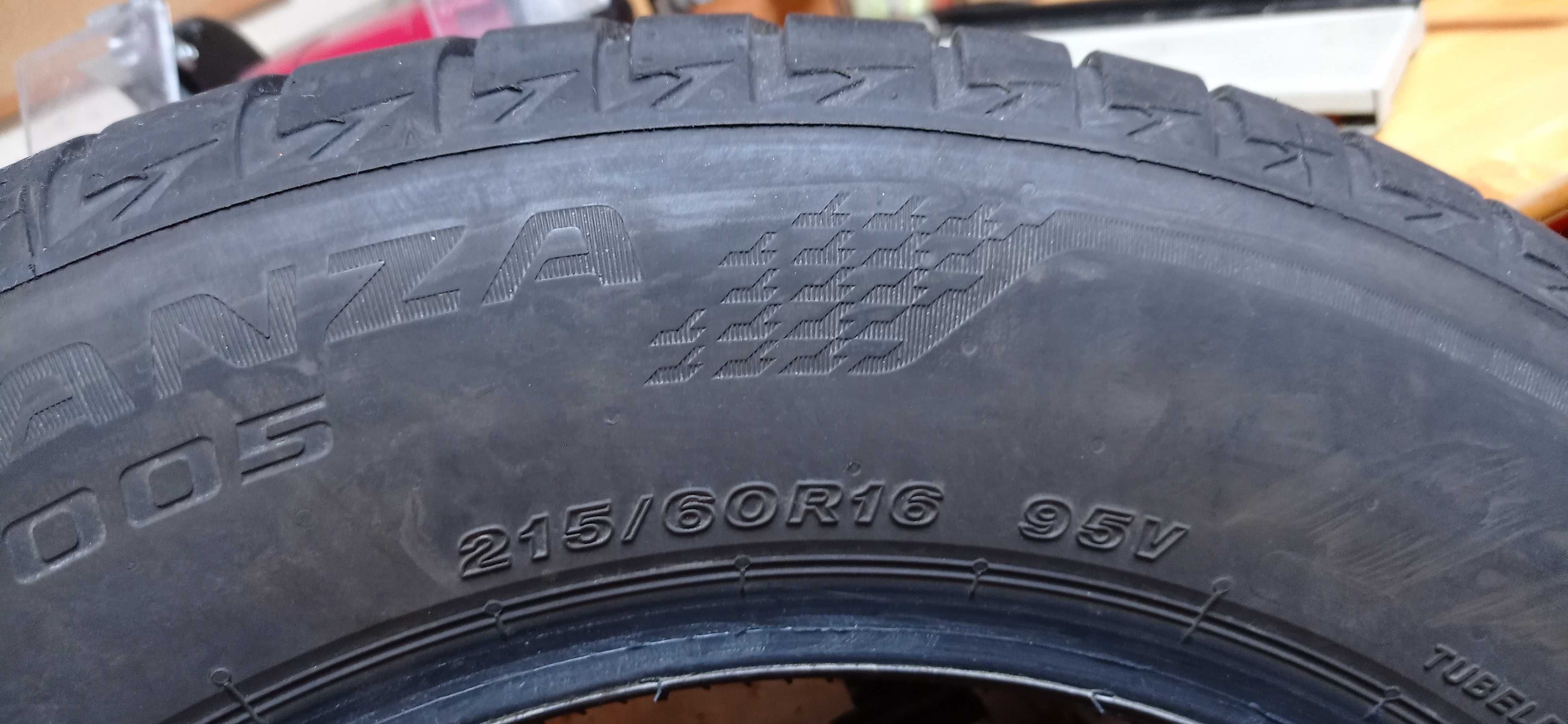 4 półroczne opony letnie Bridgestone 16"/215/60