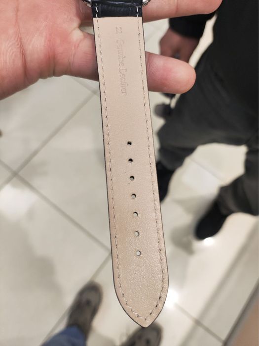 Шкіряний ремінець для годинника