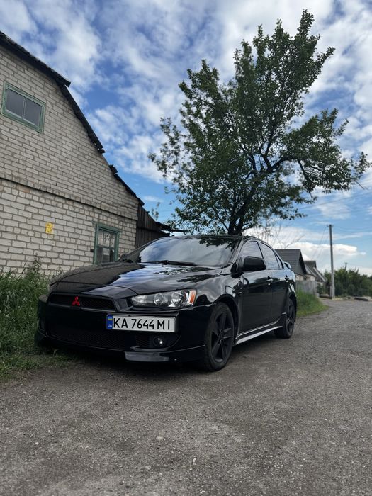 Продам Lancer X (10) 2.0