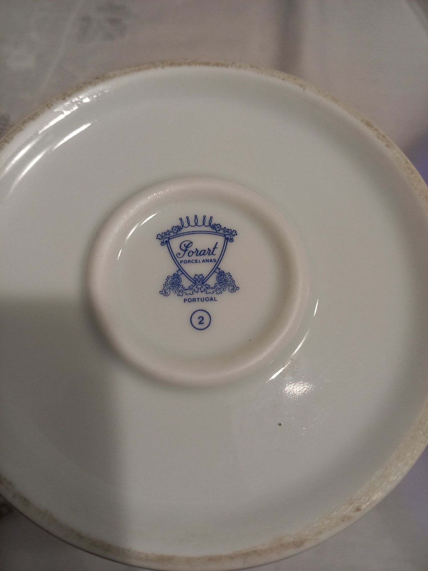 Pote em porcelana