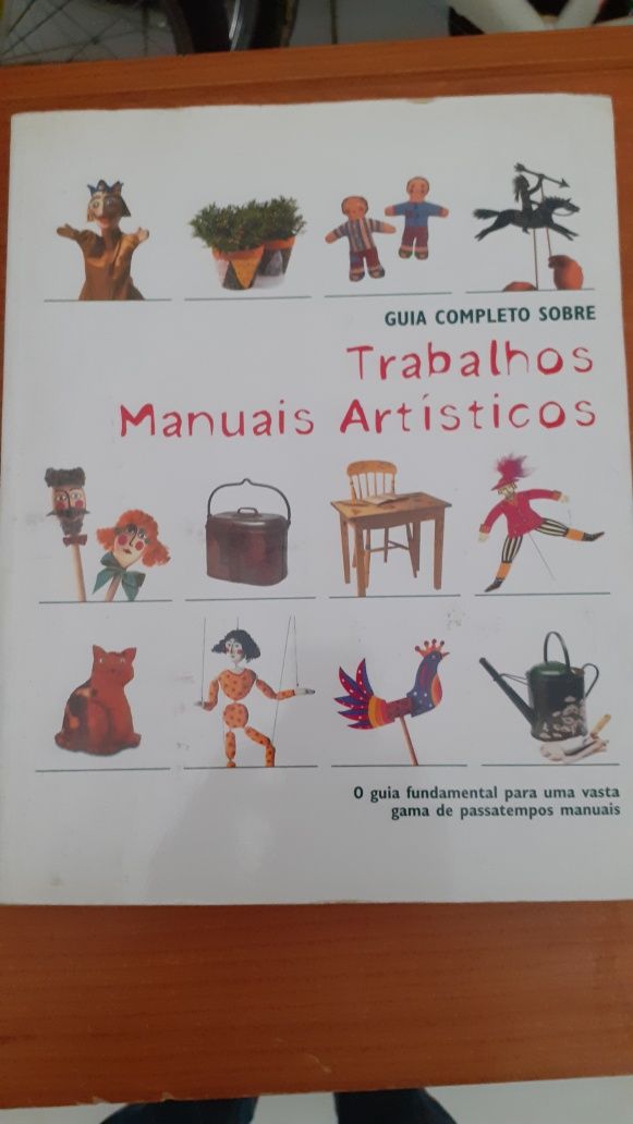 Literatura sobre costura / bricolage