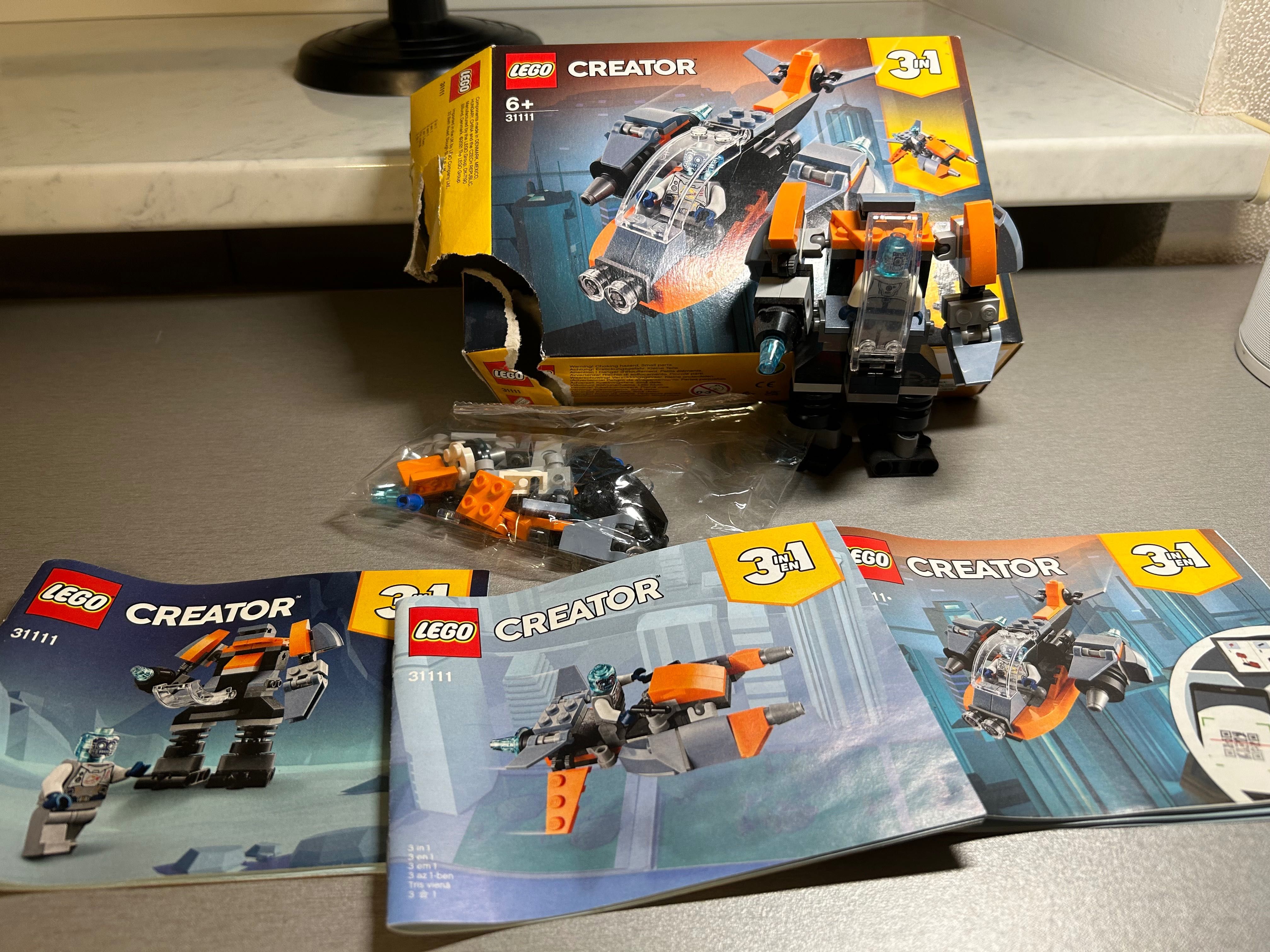 Lego Creator Кібердрон Лего 31111